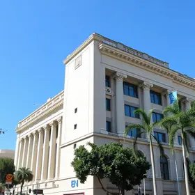 Bancos fazem alerta sobre R$ 5,6 bilhões disponíveis para resgate e brasileiros precisam consultar instituições para saber se têm direito.