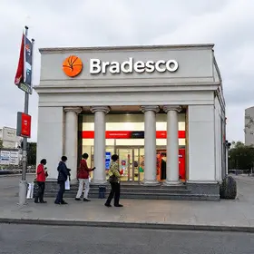 Sindicato solicita e Bradesco adianta pagamento da PLR